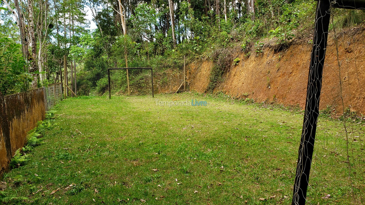 Ranch for vacation rental in Juquitiba (800 Mts da Rodovia Locamos Até 40 Adultos)