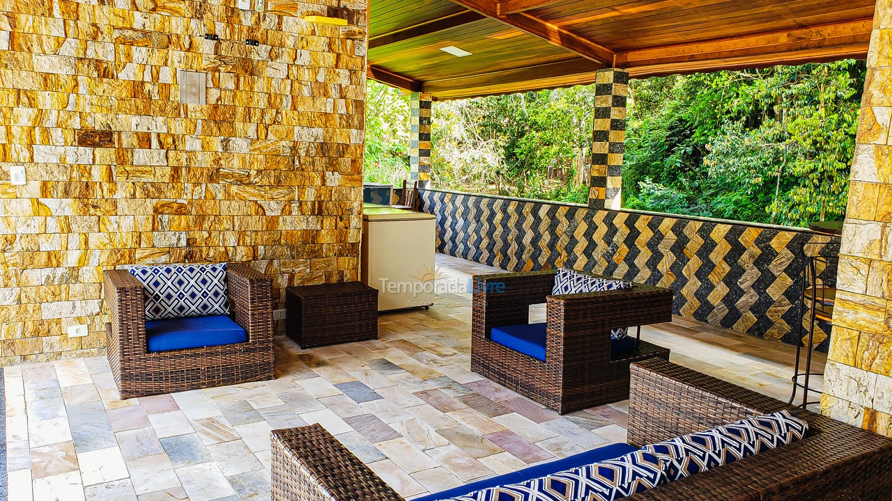 Chácara / sítio para aluguel de temporada em São Lourenço da Serra (Alto Padrão Piscina Adulto E Infantil 600 Mts da Rodovia I)