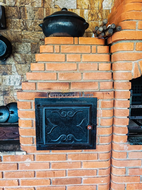 Chácara / sítio para aluguel de temporada em São Lourenço da Serra (Alto Padrão Piscina Adulto E Infantil 600 Mts da Rodovia I)