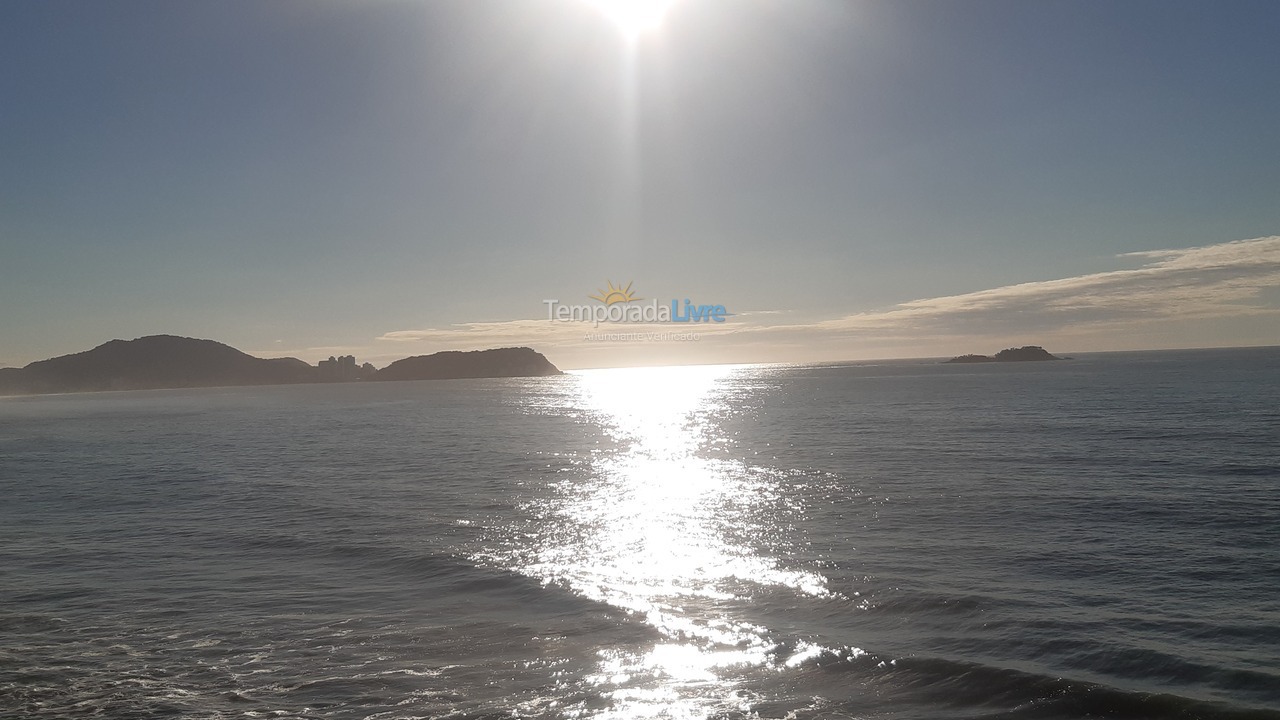 Apartment for vacation rental in Guarujá (Enseada)