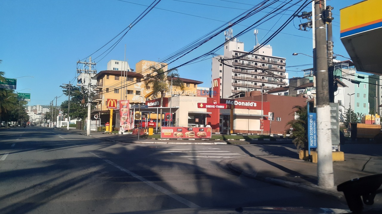 Apartment for vacation rental in Guarujá (Enseada)