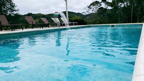 PISCINA CLIMATIZADA (CALEFACCIÓN SOLAR) REF 343