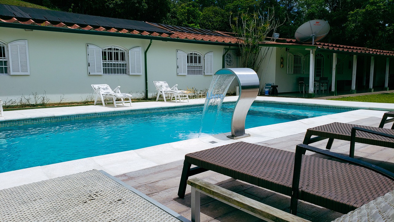 Granja para alquiler de vacaciones em Juquitiba (Piscina Aquecida Com Aquecimento Solar E Hidro Massageado)