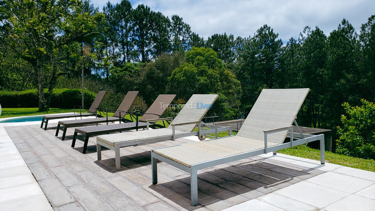 Granja para alquiler de vacaciones em Juquitiba (Piscina Aquecida Com Aquecimento Solar E Hidro Massageado)