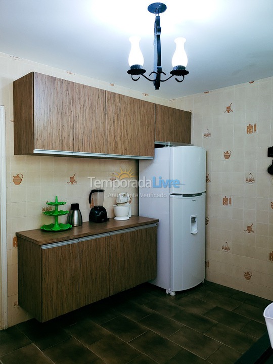 Granja para alquiler de vacaciones em Juquitiba (Piscina Aquecida Com Aquecimento Solar E Hidro Massageado)