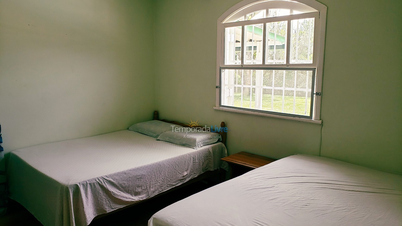 Granja para alquiler de vacaciones em Juquitiba (Piscina Aquecida Com Aquecimento Solar E Hidro Massageado)