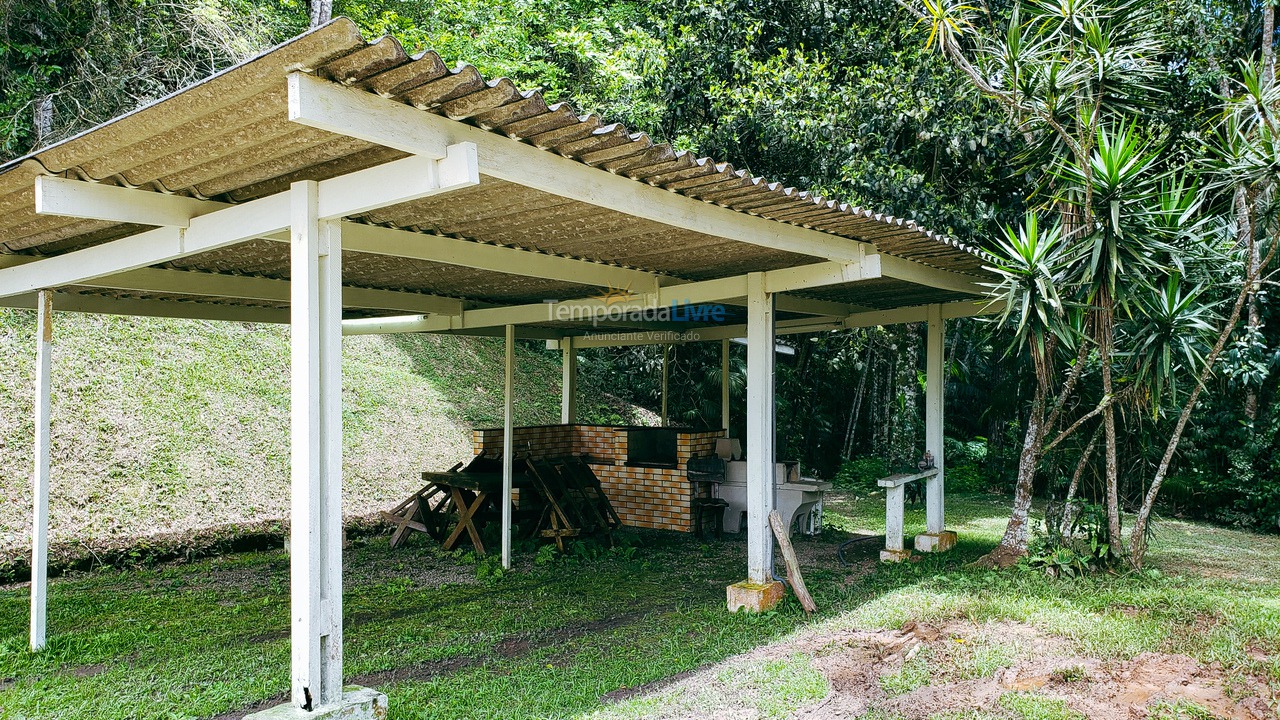 Granja para alquiler de vacaciones em Juquitiba (Piscina Aquecida Com Aquecimento Solar E Hidro Massageado)