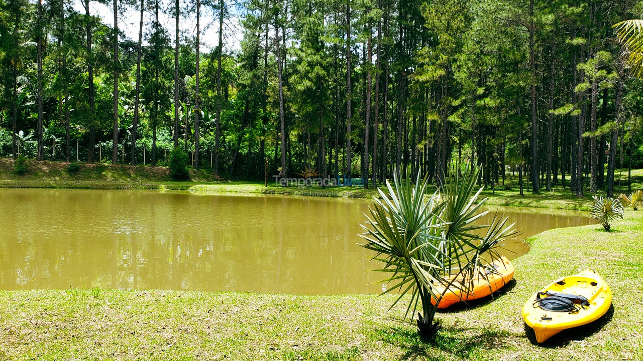 Granja para alquiler de vacaciones em Juquitiba (Piscina Aquecida Com Aquecimento Solar E Hidro Massageado)