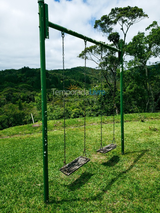Granja para alquiler de vacaciones em Juquitiba (Piscina Aquecida Com Aquecimento Solar E Hidro Massageado)