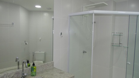 Belissimo Apto com vista para o mar