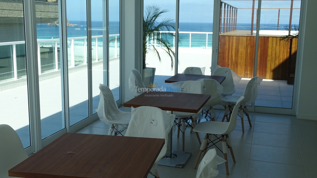 Apartamento para aluguel de temporada em Arraial do Cabo (Praia Grande)