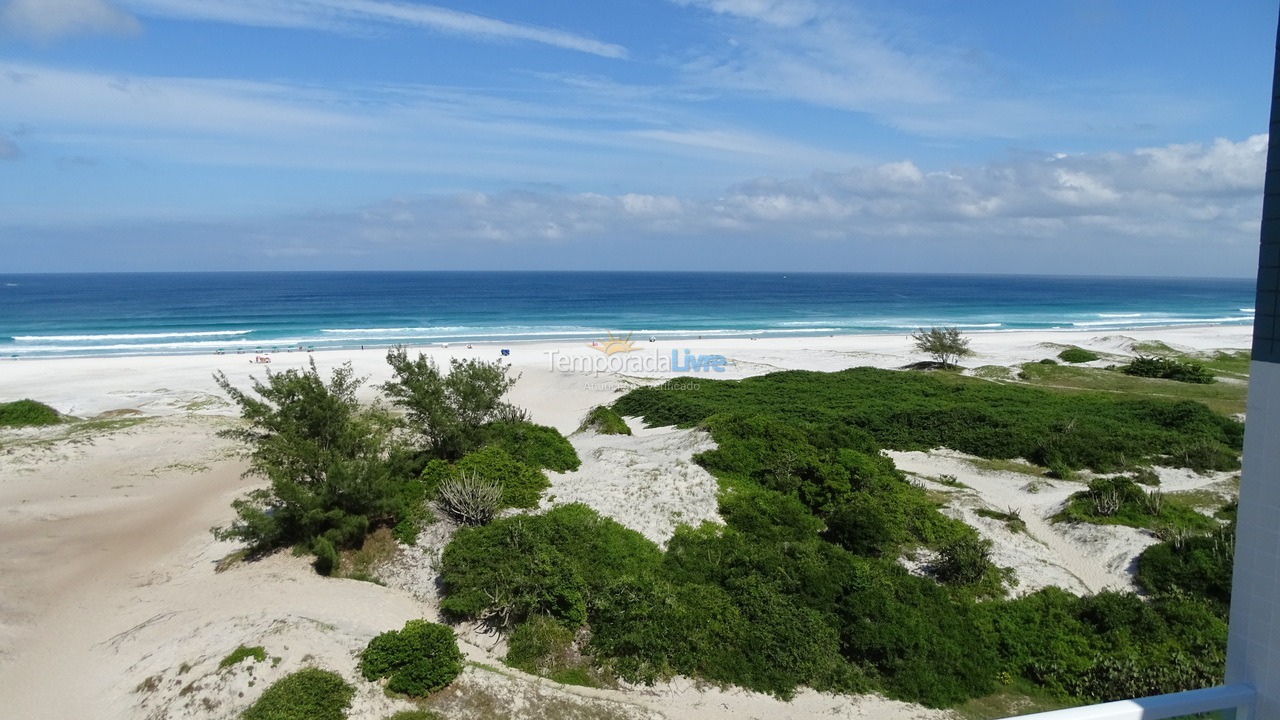 Apartamento para aluguel de temporada em Arraial do Cabo (Praia Grande)