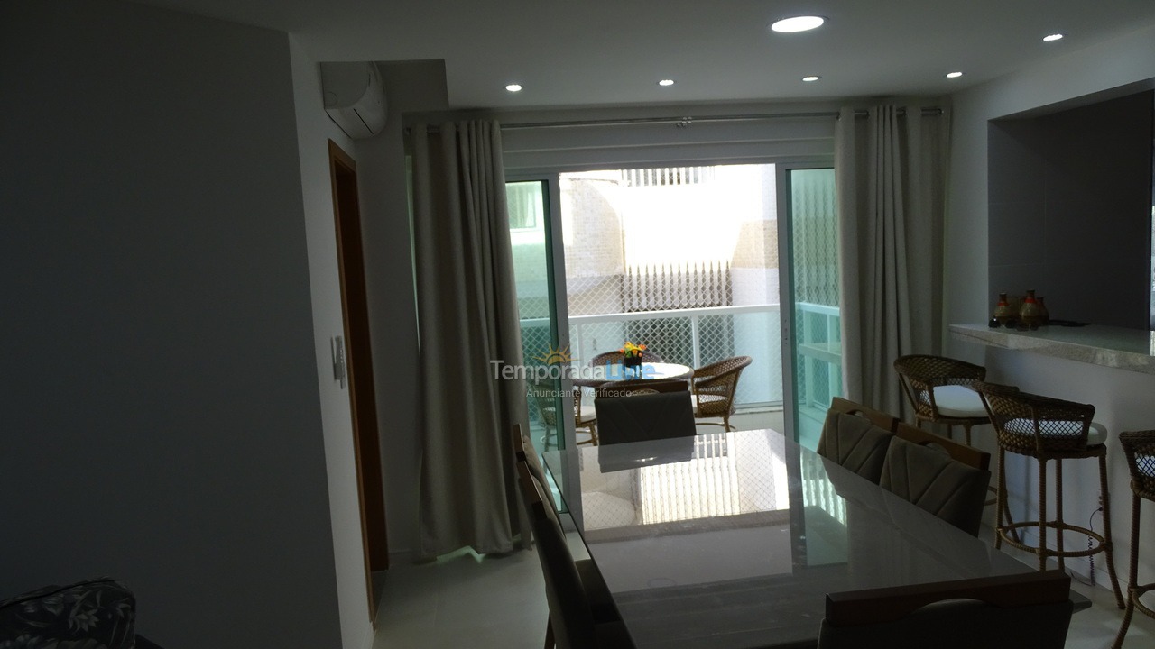 Apartamento para aluguel de temporada em Arraial do Cabo (Praia Grande)