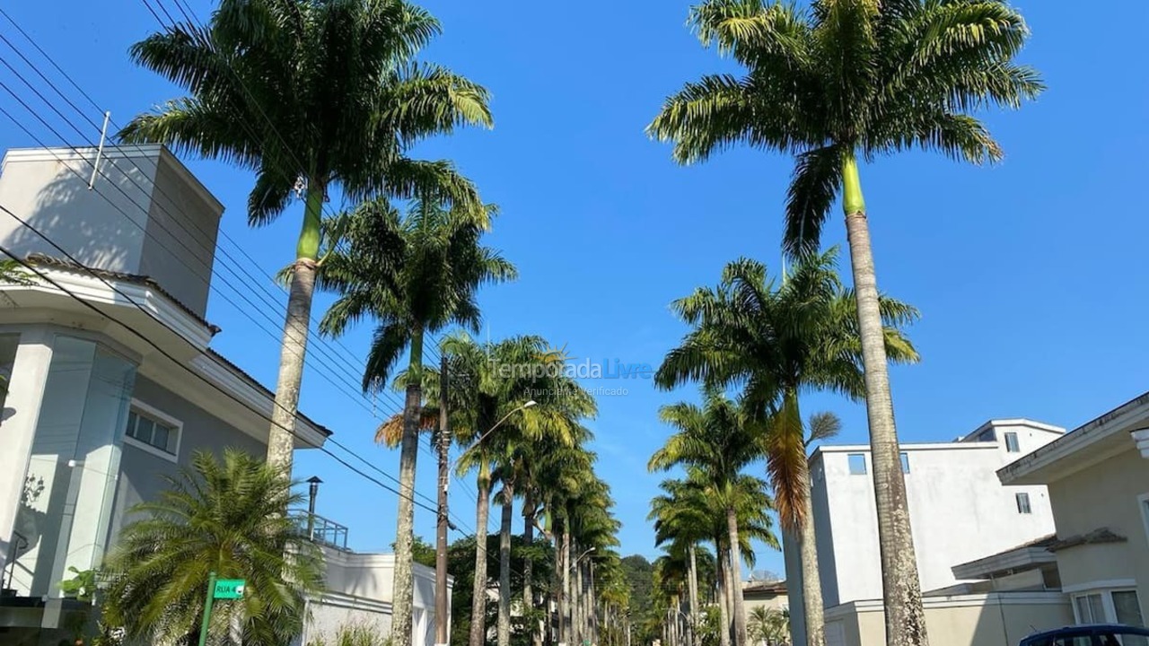 Casa para aluguel de temporada em Guarujá (Praia do Pernambuco)