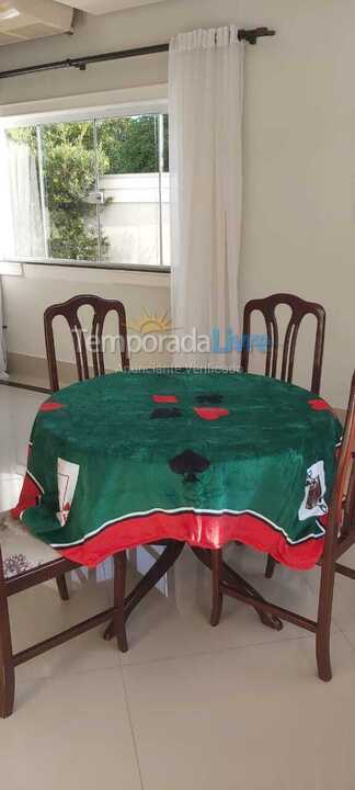 Casa para aluguel de temporada em Guarujá (Praia do Pernambuco)