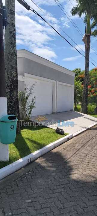 Casa para aluguel de temporada em Guarujá (Praia do Pernambuco)