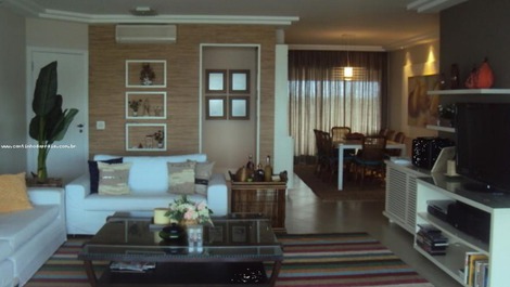 WONDERFUL APARTMENT FOOT IN THE SAND 5 SUITES