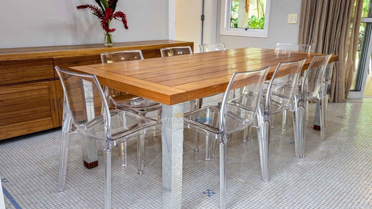 Casa para alquiler de vacaciones em São Sebastião (Praia da Baleia)