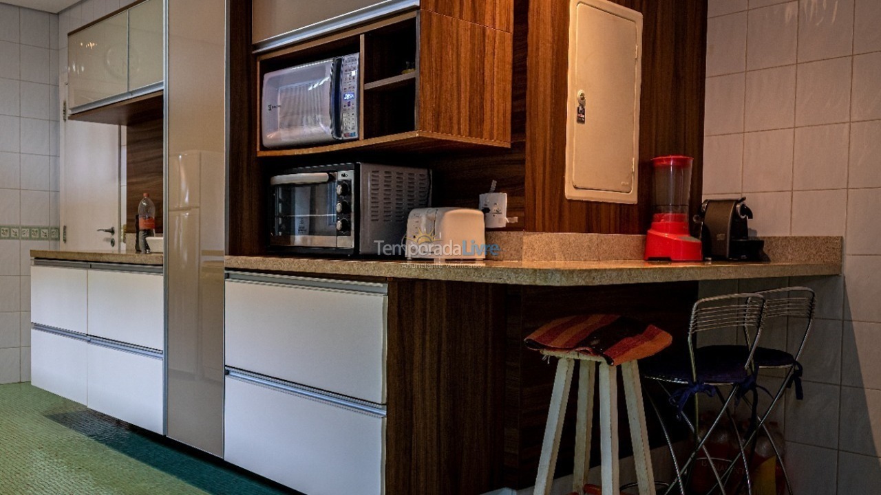 Casa para alquiler de vacaciones em São Sebastião (Praia da Baleia)