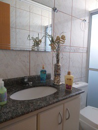 Appropriate 1 Bedroom Praia Grande- Vila Caiçara, 150 meters from the beach.