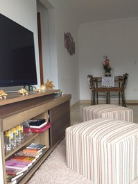 Appropriate 1 Bedroom Praia Grande- Vila Caiçara, 150 meters from the beach.