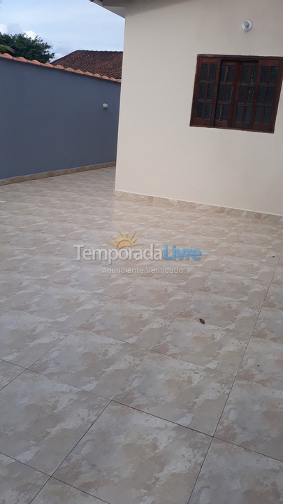 Casa para aluguel de temporada em Bertioga (Boraceia)