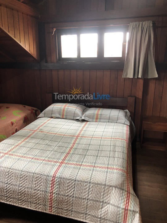 Casa para aluguel de temporada em Garopaba (Praia da Ferrugem)