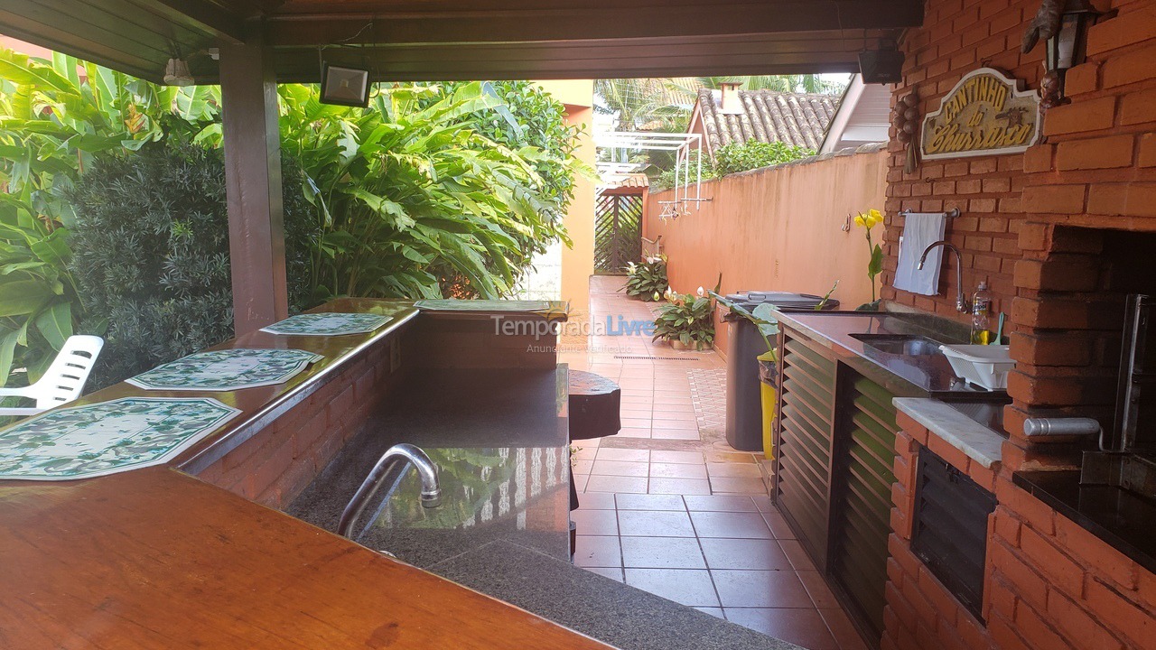 Casa para aluguel de temporada em Guarujá (Praia do Pernambuco)