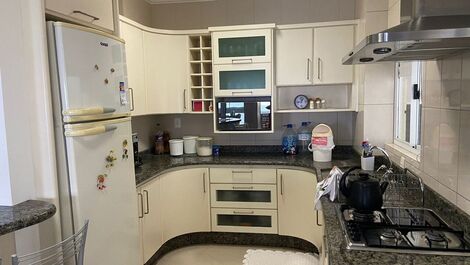 Coverage with pool facing the sea with 4 suites - 12 people