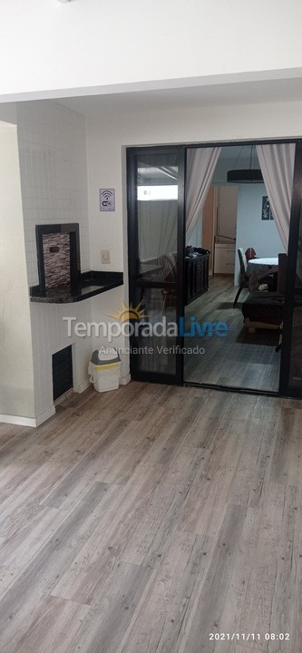 Apartment for vacation rental in Itapema (Meia Praia)