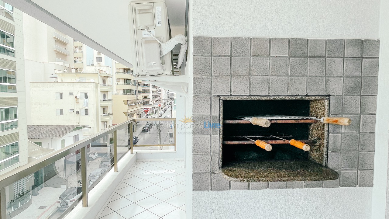 Apartment for vacation rental in Itapema (Meia Praia)