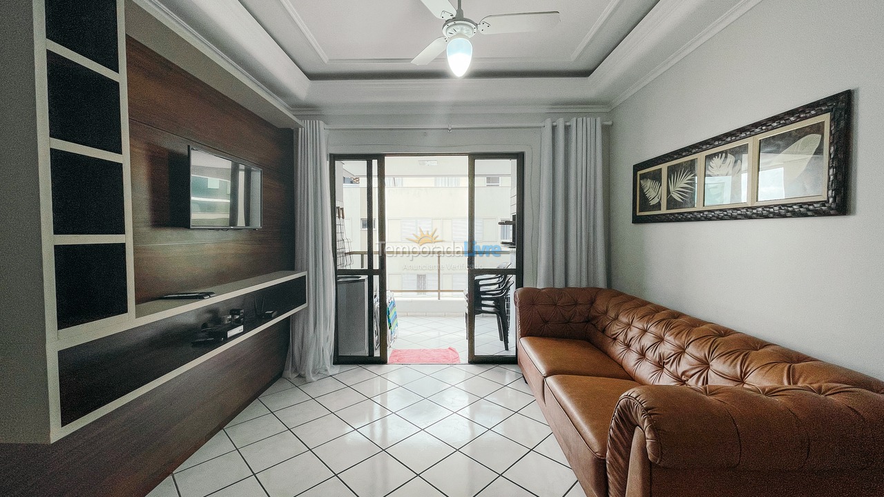 Apartment for vacation rental in Itapema (Meia Praia)