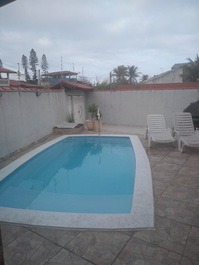 Casa grande cerca de la playa