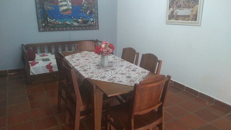 Casa grande cerca de la playa