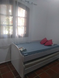 Casa grande cerca de la playa