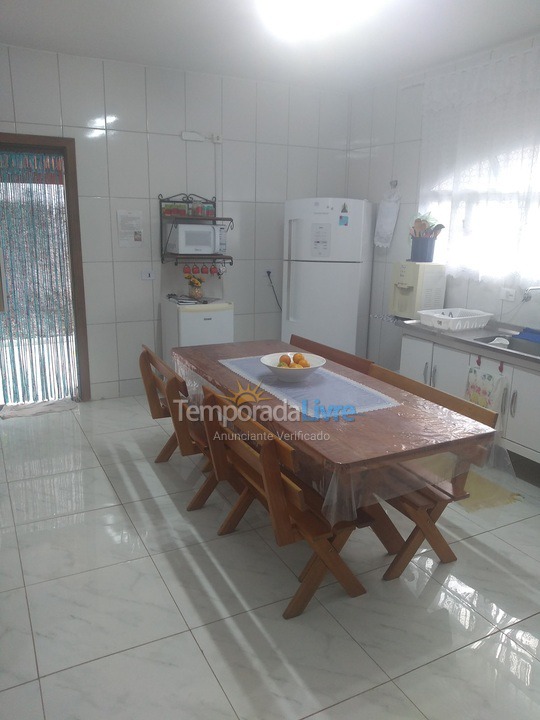 Casa para alquiler de vacaciones em Itanhaém (Cibratel II)