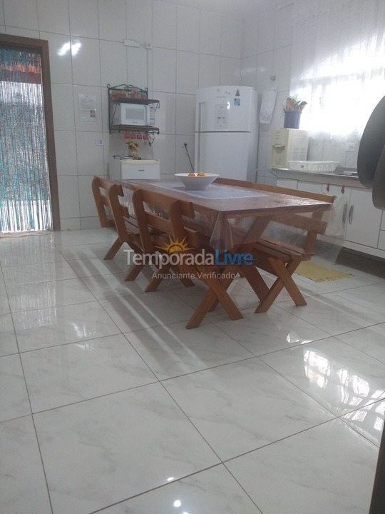 Casa para alquiler de vacaciones em Itanhaém (Cibratel II)