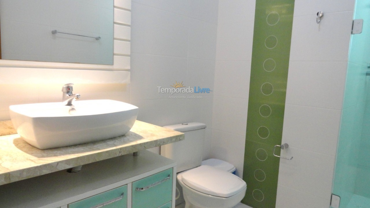 Apartamento para aluguel de temporada em Bombinhas (Praia de Bombinhas)