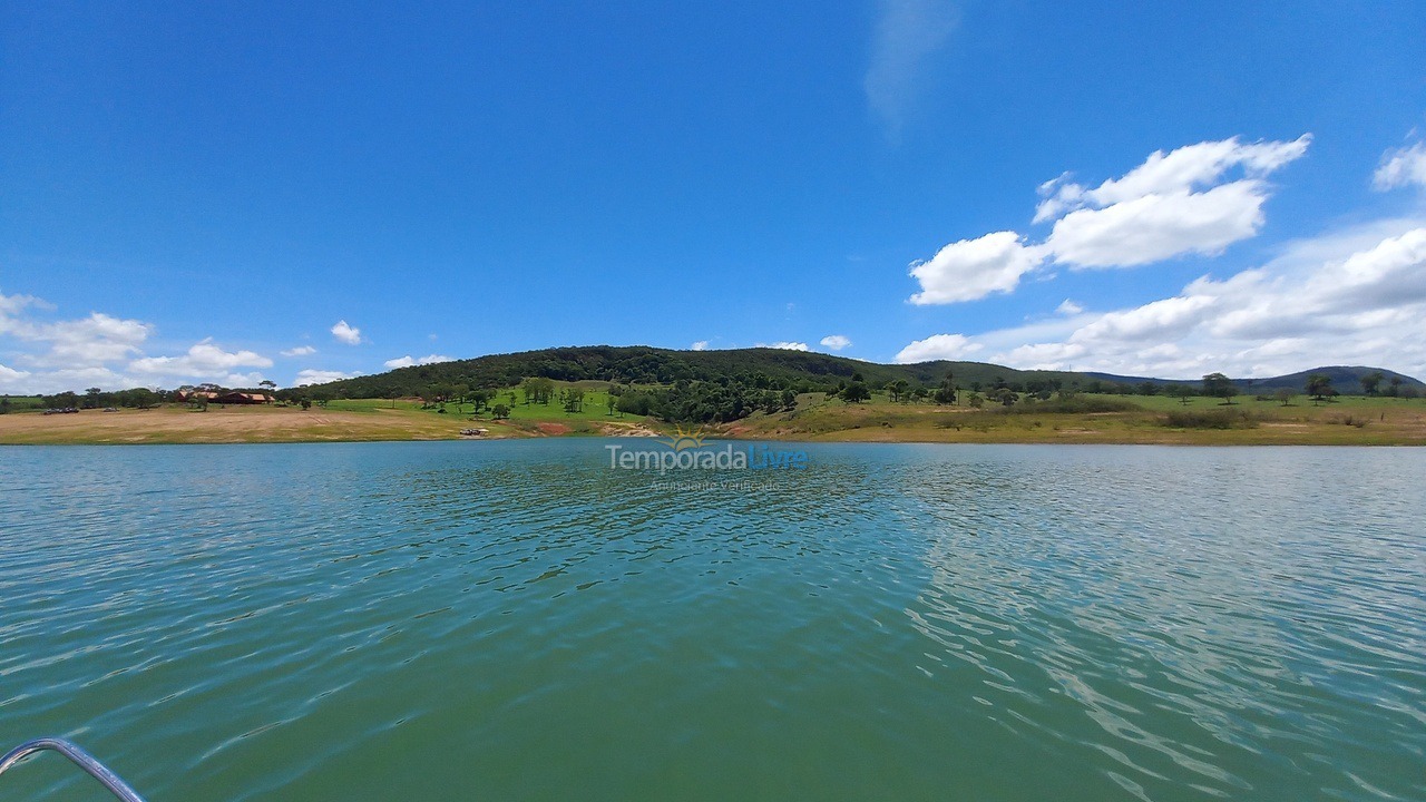 Casa para aluguel de temporada em São José da Barra (Centro)