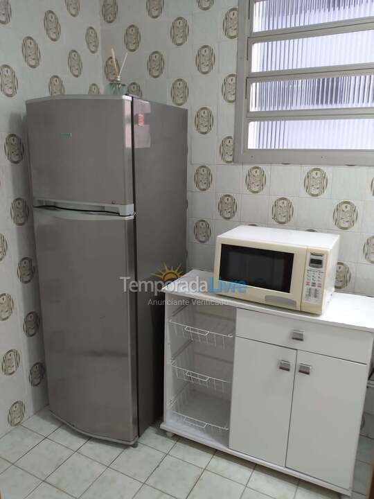 Apartamento para aluguel de temporada em Guarujá (Pitangueiras)