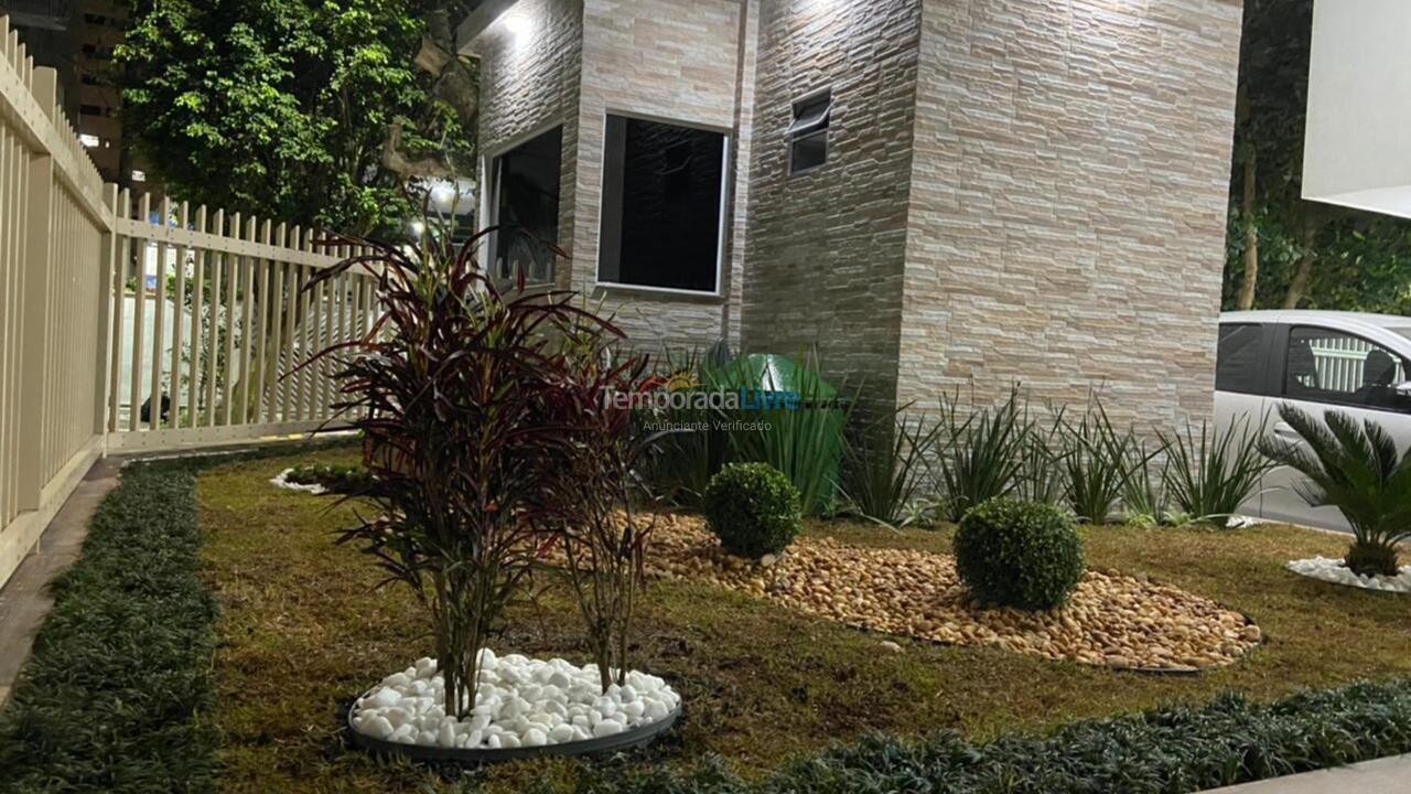 Apartamento para aluguel de temporada em Guarujá (Pitangueiras)