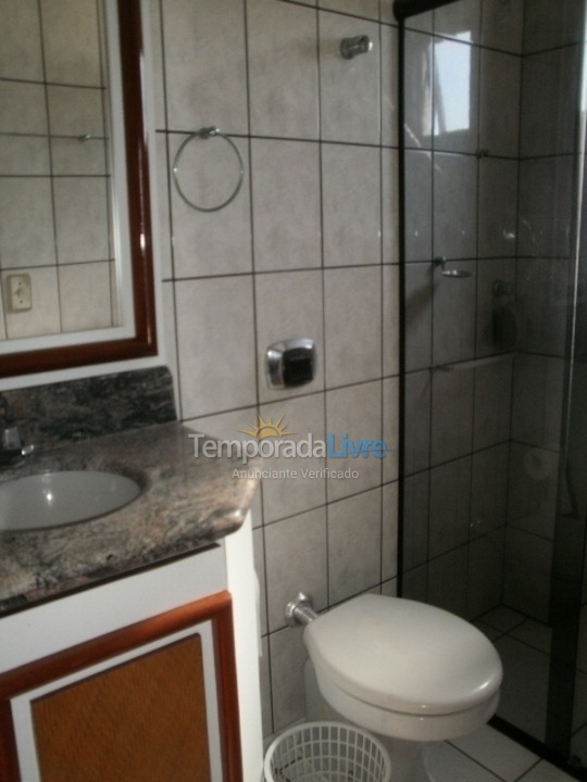 Apartamento para aluguel de temporada em Itapema (Meia Praia)