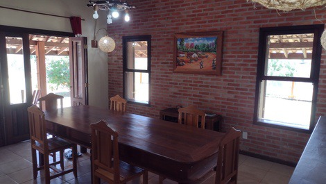 LINDA CHÁCARA NA REPRESA, WIFI, CHURRASQUEIRA, COND. FECHADO