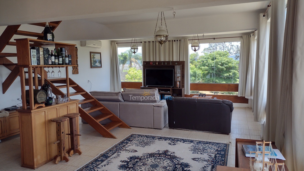 Chácara / sítio para aluguel de temporada em Piracaia (Piracaia)