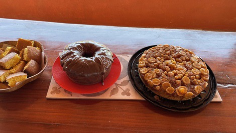 Rancho a orillas del río Viña