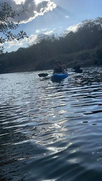 Rancho a orillas del río Viña