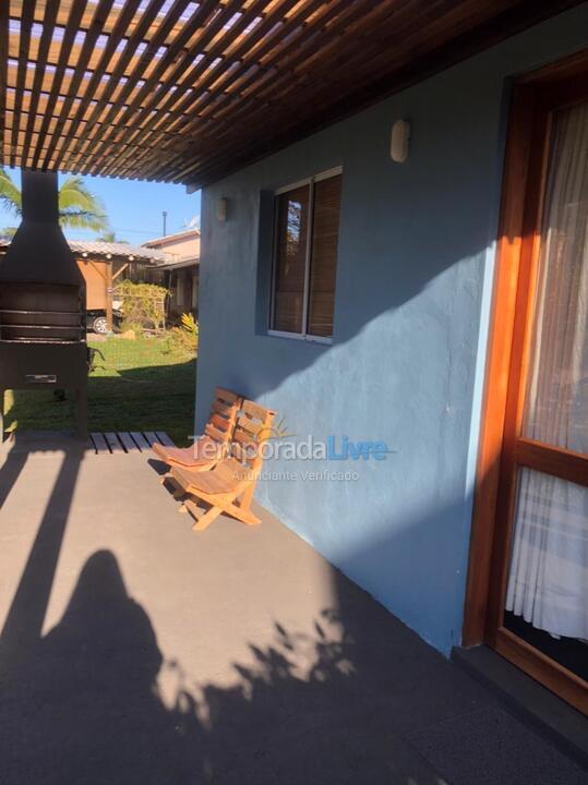 Casa para aluguel de temporada em Garopaba (Praia da Ferrugem)