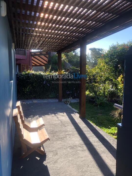 Casa para aluguel de temporada em Garopaba (Praia da Ferrugem)