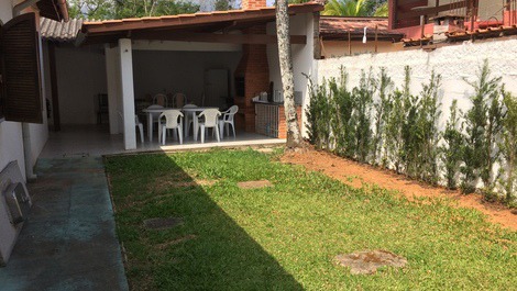 Casa em Ubatuba - Maranduba a 150 metros da praia