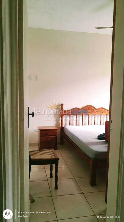 Apartamento para aluguel de temporada em Ubatuba (Praia das Toninhas)